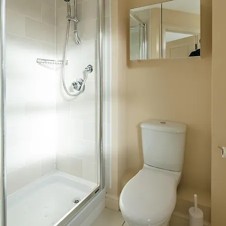 Camstay New Street Cambridge  Room photo