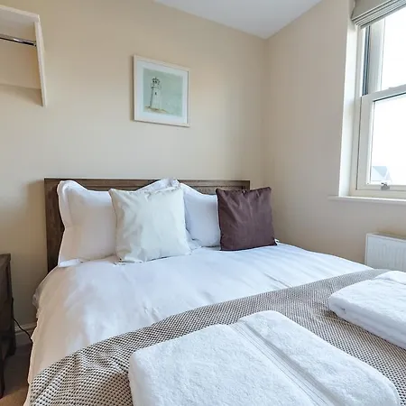 Camstay New Street Cambridge  Room photo
