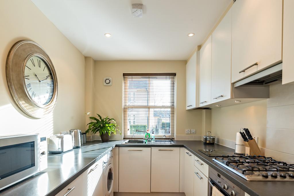 Camstay New Street Apartment *